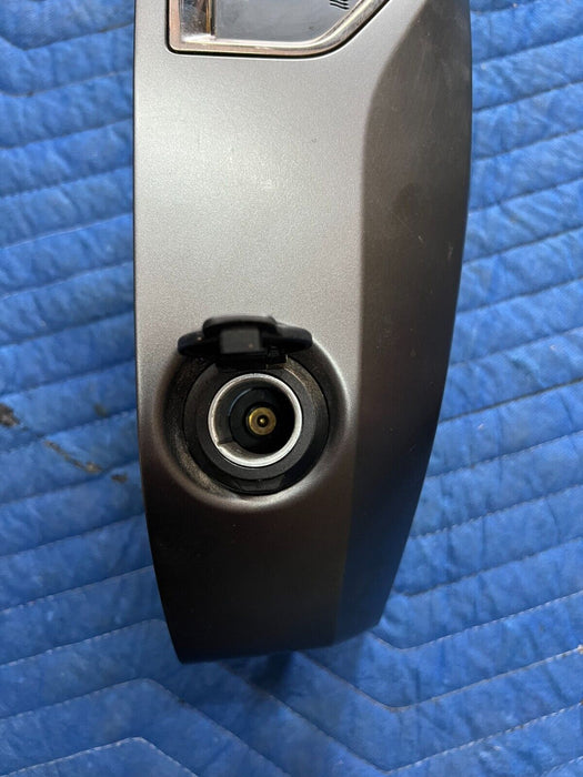 2016 2019 NISSAN TITAN XD FRONT RIGHT CENTER DASH AIR VENT A/C BEZAL OEM