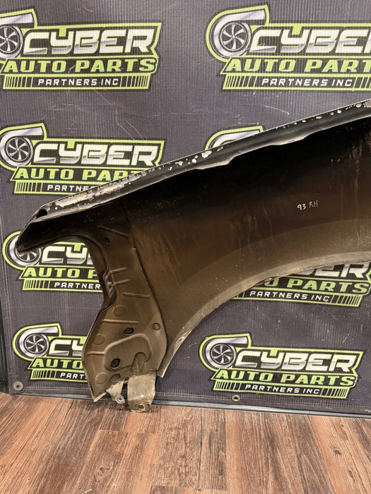 2017-19 FORD F250 F350 F450 FRONT RIGHT FENDER OEM MET WHITE (UG) *READ*