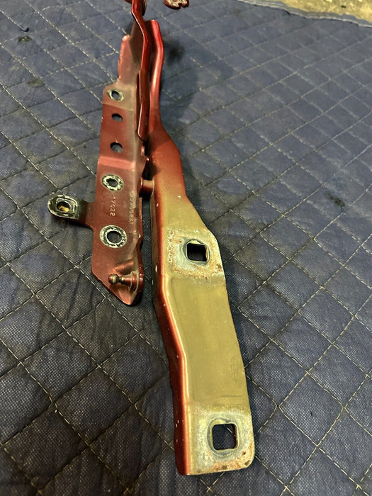 2017-2022 FORD F350 F450 SUPERDUTY RIGHT PASSENGER HOOD HINGE OEM HC3B 16800 A