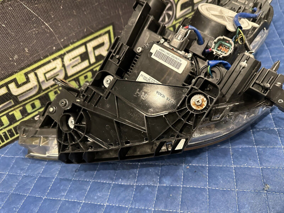 2009-2020 NISSAN 370Z PASSENGER RIGHT HEADLIGHT OEM XENON COMPLETE *NO DAMAGE*