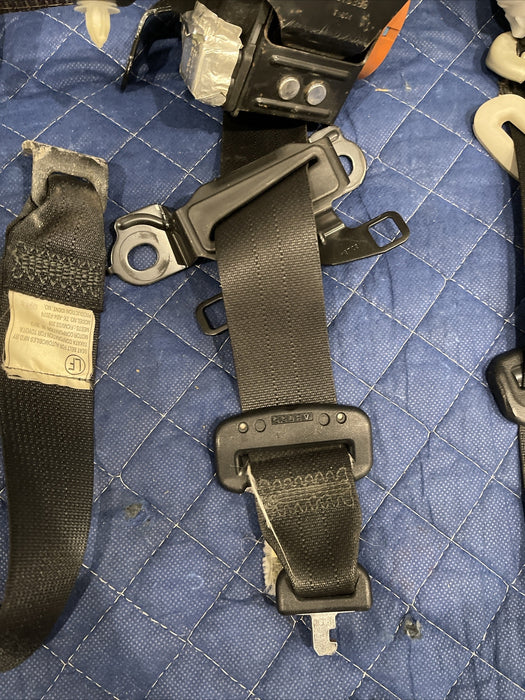 2014 TOYOTA PRIUS V REAR LEFT RIGHT MIDDLE SEAT BELT SEATBELT SET OEM~WEAR~