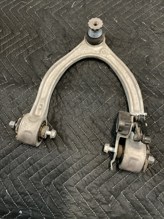 2017 MERCEDES-BENZ C63 AMG FRONT PASSENGER RIGHT UPPER CONTROL ARM W/ SENSOR OEM