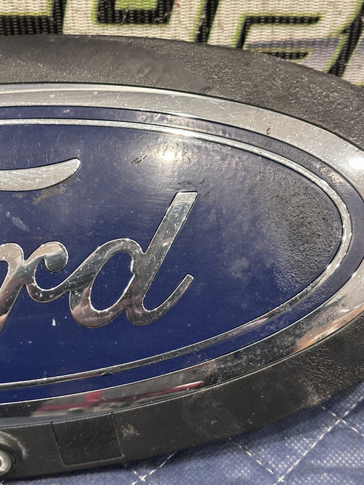 2020-2020 FORD F350 F450 FRONT GRILLE EMBLEM W CAMERA ASSEMBLY OEM