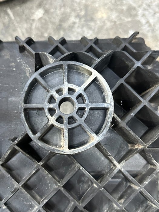 2020 2021 2022 FORD F250 F350 F450 BATTERY TRAY HOLDER OEM