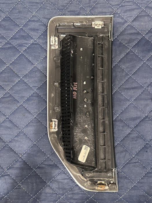 2017 2020 FORD F450 PLATINUM PASSENGER RIGHT CHROME FENDER EMBLEM BADGE OEM