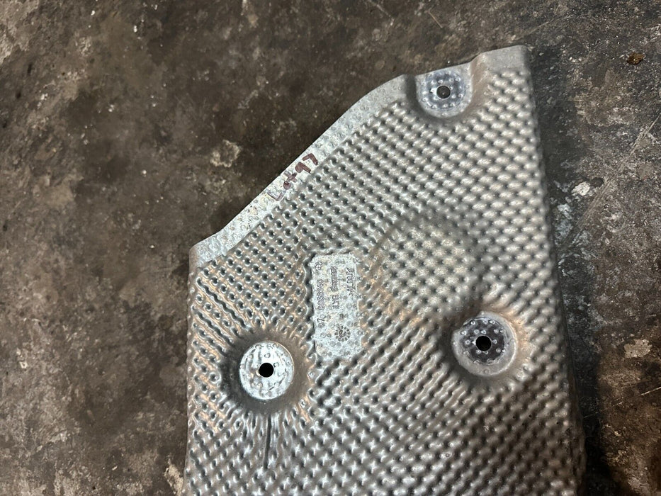 2020 BMW M4 F82 EXHAUST HEAT INSULATION SHIELD COVER OEM 07 8056140 078056140