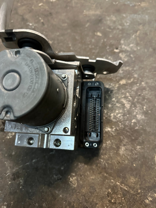 2021 AUDI R8 HURACAN ABS ANTI LOCK BRAKE PUMP MODULE OEM 4S0 907 379 J