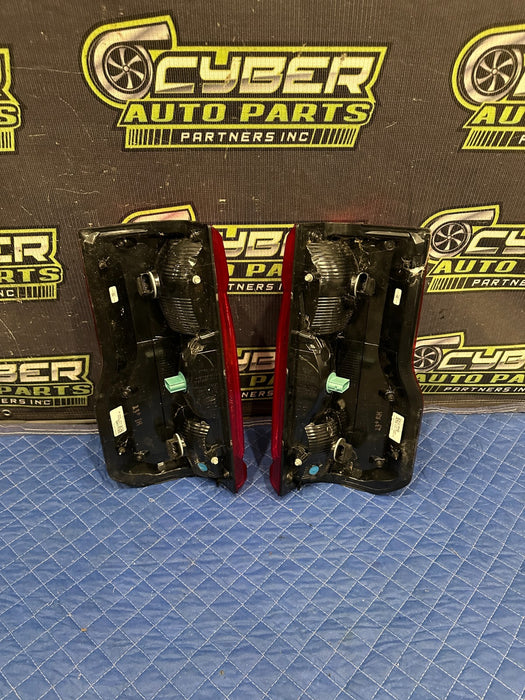 2023-2025 FORD F250 F350 F450 LEFT RIGHT HALOGEN TAIL LIGHTS OEM