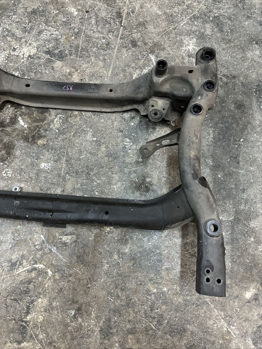 2017 MERCEDES C63 AMG OEM CABRIOLET FRONT SUSPENSION CROSS-MEMBER SUBFRAME