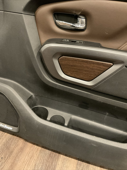 2016 NISSAN TITAN XD PLATINUM RESERVE FRONT RIGHT DOOR PANEL COMPLETE OEM