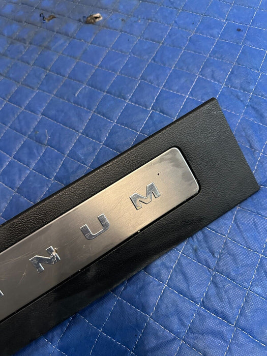 2017-2019 FORD F250 F350 PLATINUM FRONT RIGHT KICKPLATE TRIM OEM ~READ~