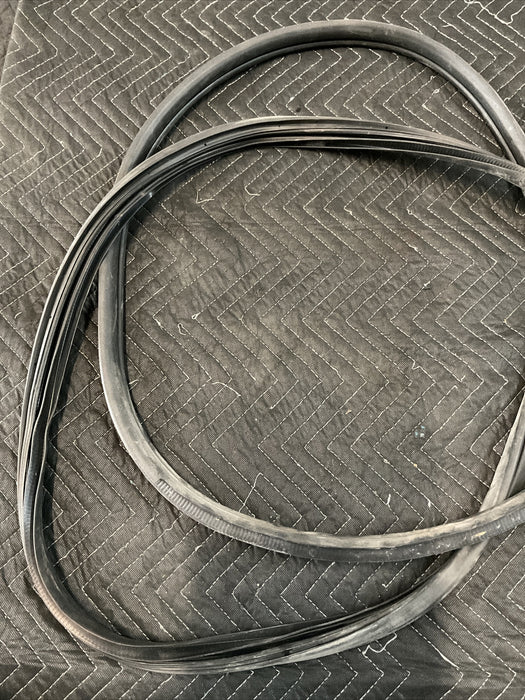 2016 NISSAN TITAN REAR RIGHT PASSENGER DOOR SEAL WEATHER STRIP OEM