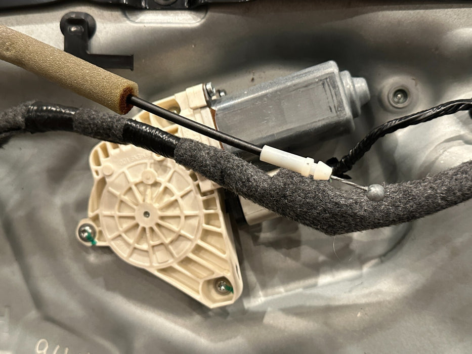 2010 NISSAN 370Z DRIVER LEFT DOOR SHELL BLACK CHEERY (NAG) OEM *READ DESC/FLAWS*