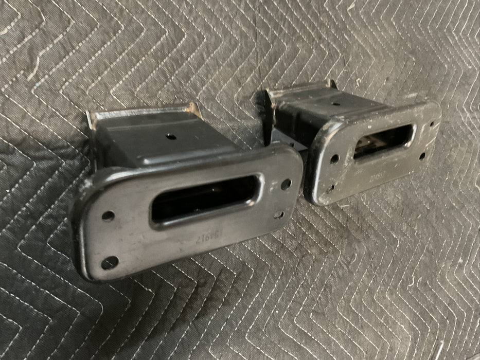 2014 INFINITI Q50 FRONT BUMPER CRASH BAR MOUNTING BRACKETS OEM