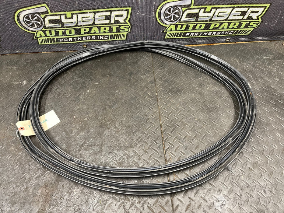 2017 NISSAN 370Z NISMO TRUNK WEATHER STRIP RUBBER SEAL OEM 2009-2020