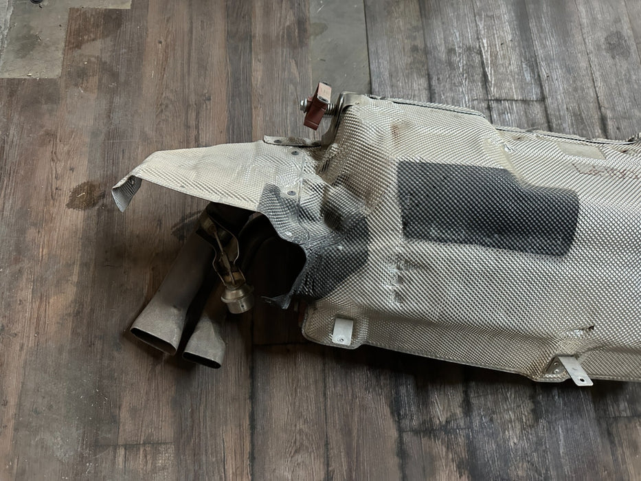 2018 AUDI R8 EXHAUST MUFFLER W SHIELDS ASSEMBLY OEM