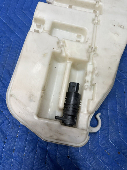 2011 BMW 550i F10 5 SERIES WINSHIELD WASHER RESERVOIR 7178745