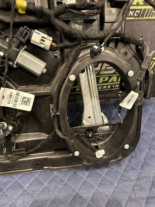 2024 DODGE RAM 3500 LARAMIE FRONT LEFT DOOR CARRIER PANEL W MOTOR OEM