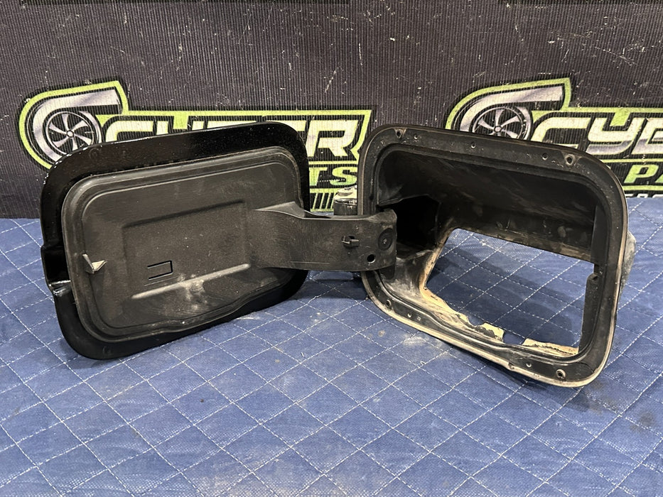 2020 FORD F350 F450 BLACK FUEL GAS DOOR LID CAP OEM