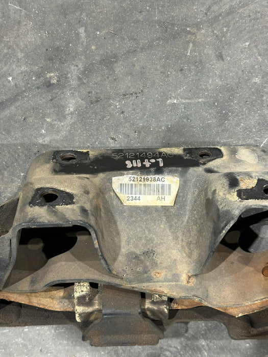 2015 DODGE RAM 2500 TRANSMISSION SUPPORT BRACKET & INSULATOR OEM 52121938AC