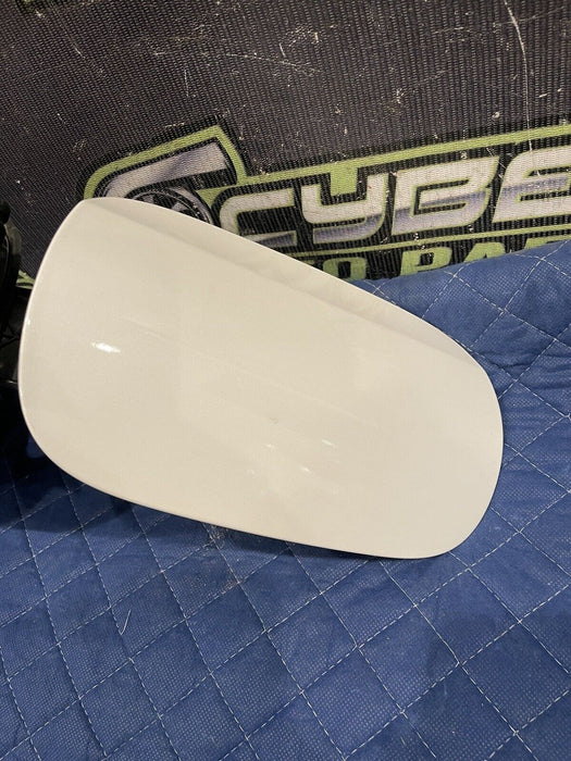 2015-2021 MERCEDES C63 AMG WHITE FUEL DOOR LID 205-757-01-06 205-630-45-04