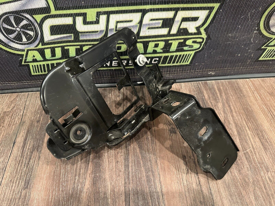 2020-2022 FORD F350 F450 REINFORCEMENT BRACKET OEM HC3B 16K196