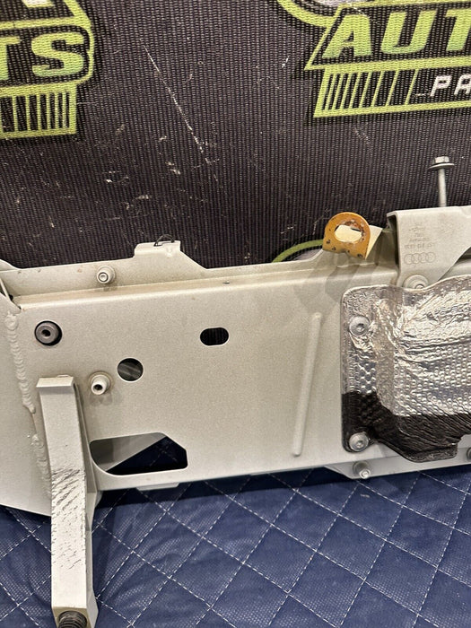 2017-18 AUDI R8 SPYDER PLUS REAR FASTENING BEAM MOUNT BRACKET OEM 4S8 813 219 G