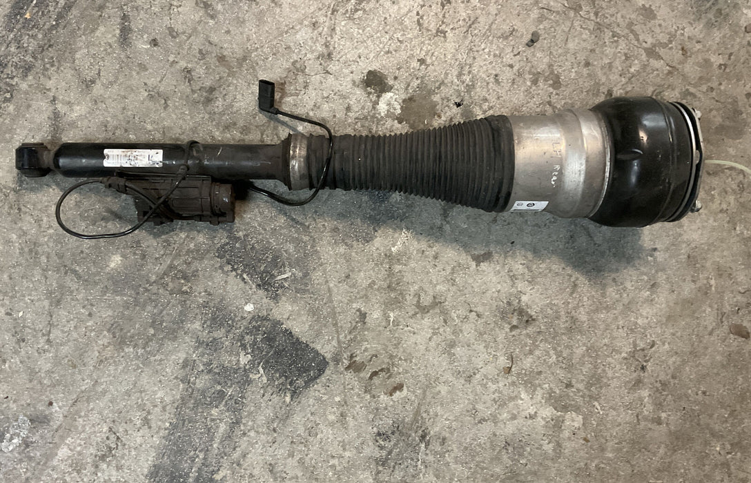 2014 MERCEDES S550 W222 REAR LEFT AIR SUSPENSION SHOCK STRUT OEM