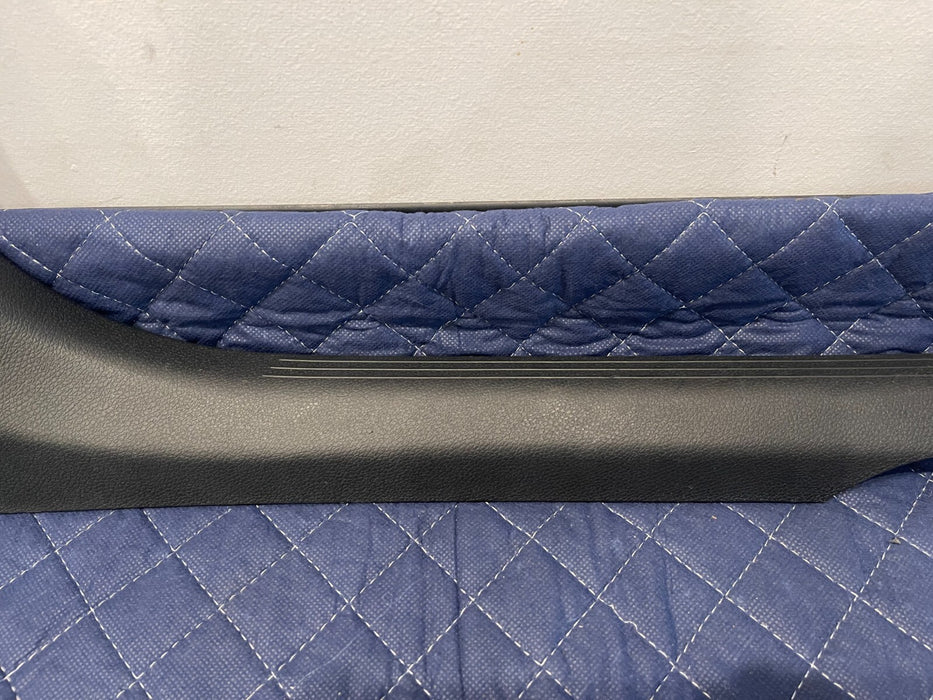 2019 MERCEDES-BENZ E63S AMG FRONT PASSENGER RIGHT KICK PANEL TRIM OEM *SCRATCHES