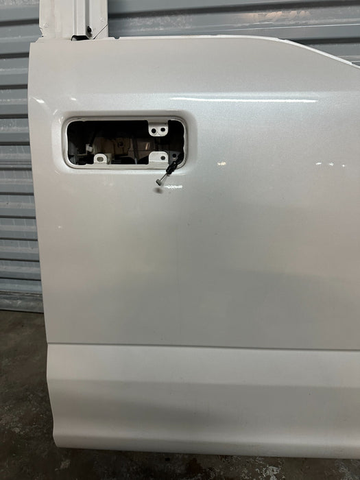 2017-2019 FORD F250 F350 F450 LIMITED FRONT RIGHT DOOR SHELL OEM (PAINT CODE:UG)
