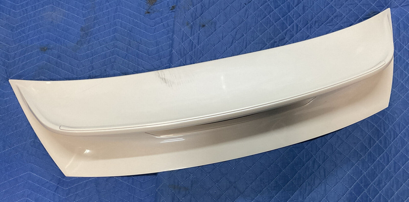 2018 NISSAN 370Z NISMO PEARL WHITE TRUNK SPOILER WING 96030 6GA0A