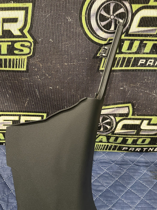 2014 AUDI R8 LEFT RIGHT COWL KICK PANEL TRIMS 423 867 271 423 867 272