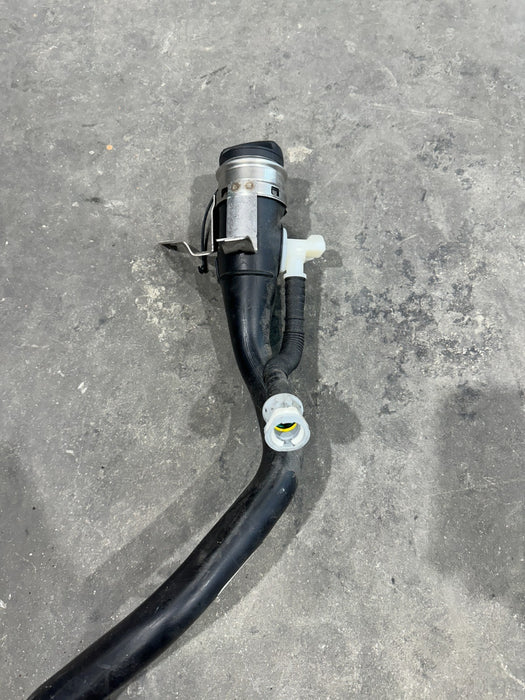 2024 BMW M3 M4 G80 G82 FUEL TANK FILLER NECK HOSE TUBE OEM
