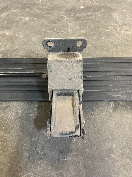 2017-2019 FORD  F350 F450 PASSENGER RIGHT SIDE RUNNING BOARD OEM