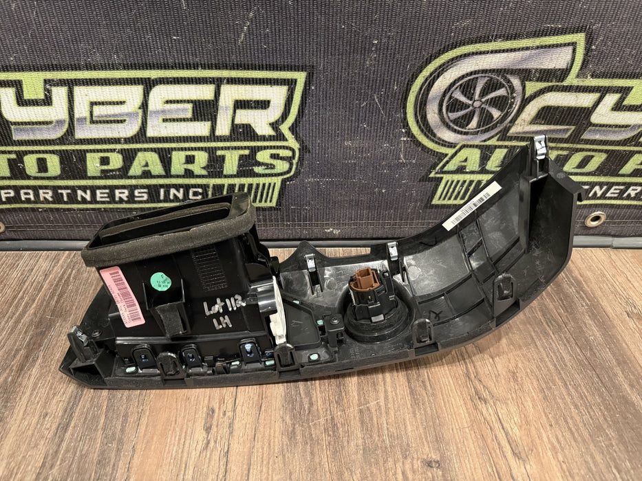 2017 NISSAN TITAN XD RESERVE LEFT DASHBAORD AIR VENT W PUSH START OEM