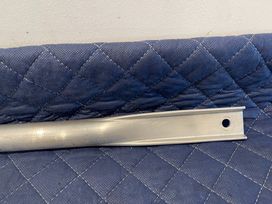 2017 MERCEDES-BENZ C63 AMG CONVERTIBLE RIGHT DASHBOARD PANEL BRACE BRACKET OEM