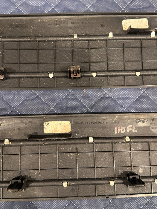 2017-2022 FORD F250 F350 F450 PLATINUM KICK PLATE PANEL PAIR OEM *SCUFFS/WEAR*