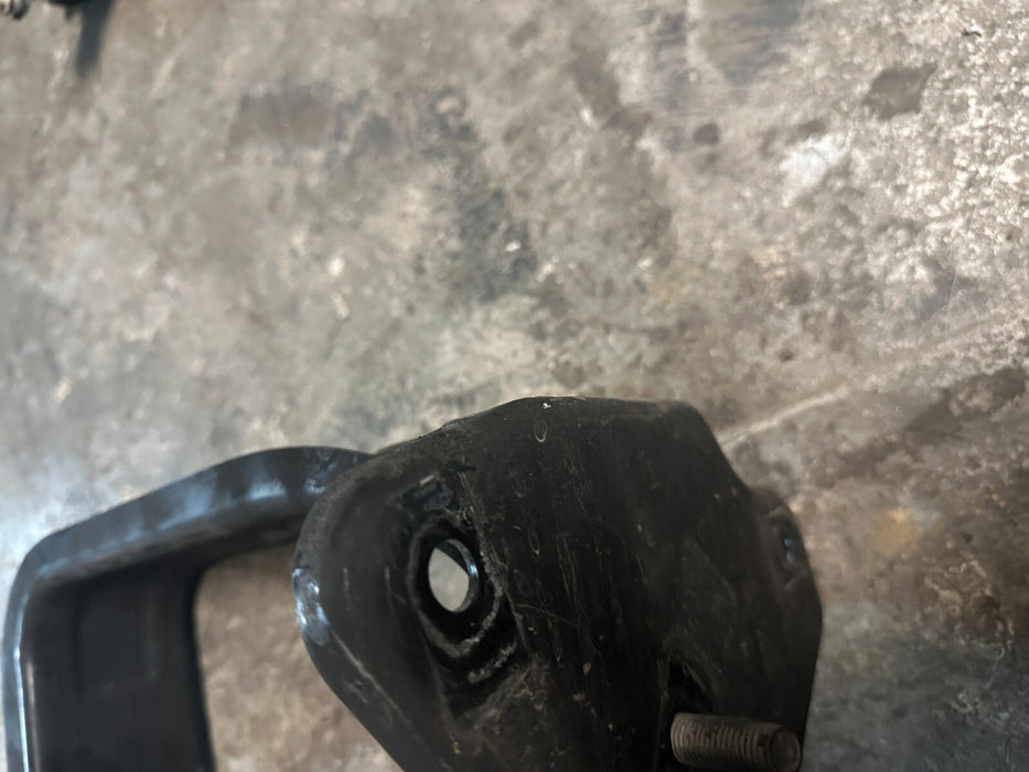 2017 FORD F250 F350 F450 DIESEL 6.7L DEF FLUID TANK TOP BRACKET OEM HC34 5J251 A