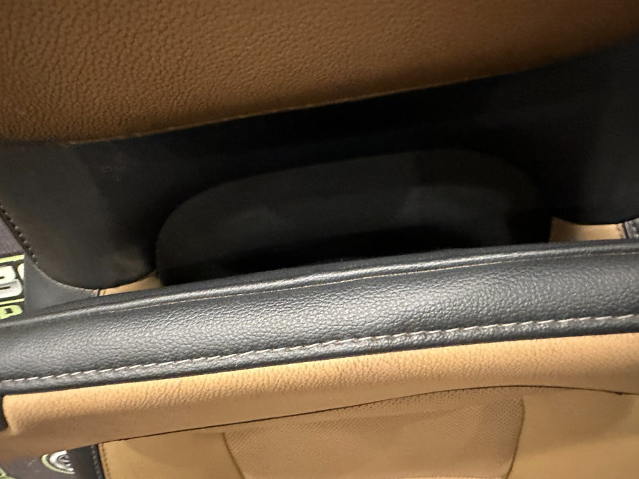 2023 2024 FORD F250 F350 F450 LARIAT FRONT RIGHT SEAT ~MINOR BURN WEAR~