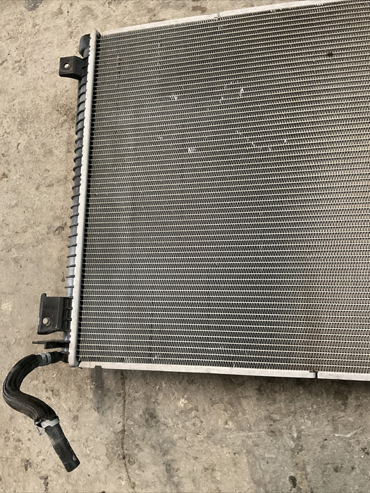 2017-2019 FORD F250 F350 6.7L DIESEL RADIATOR ASSEMBLY OEM~BENT BUT NO LEAKS~
