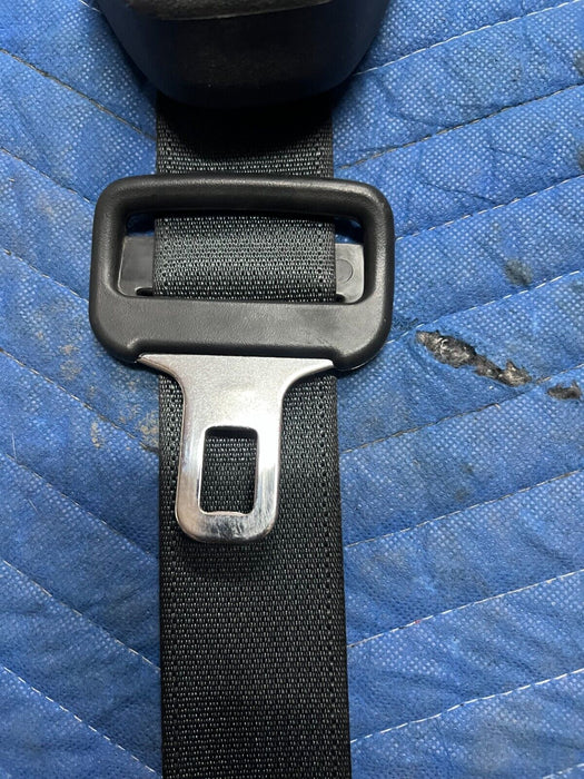 2016 2017 2018 2019 NISSAN TITAN XD RESERVE OEM REAR LEFT SEAT BELT