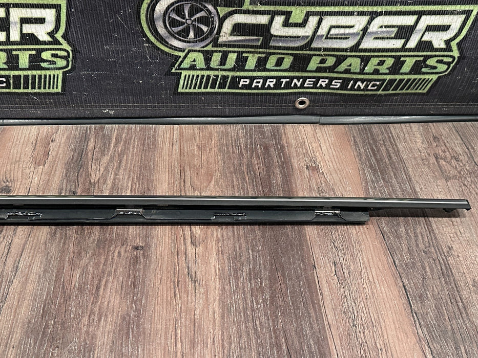 2017-2019 FORD F250 F350 F450 REAR LEFT RIGHT CHROME DOOR WINDOW BELT OEM