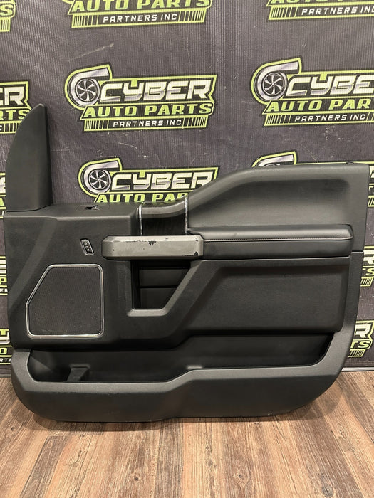 2017-2019 FORD 350 F450 PLATINUM FRONT PASSENGER RIGHT DOOR PANEL OEM *WEAR 5-9*