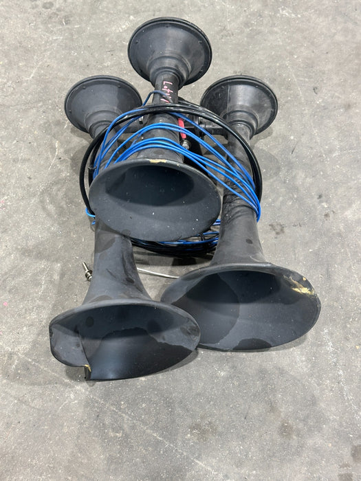 2021 RAM 2500 LARAMIE HORNBLASTERS AIR HORN ASSEMBLY