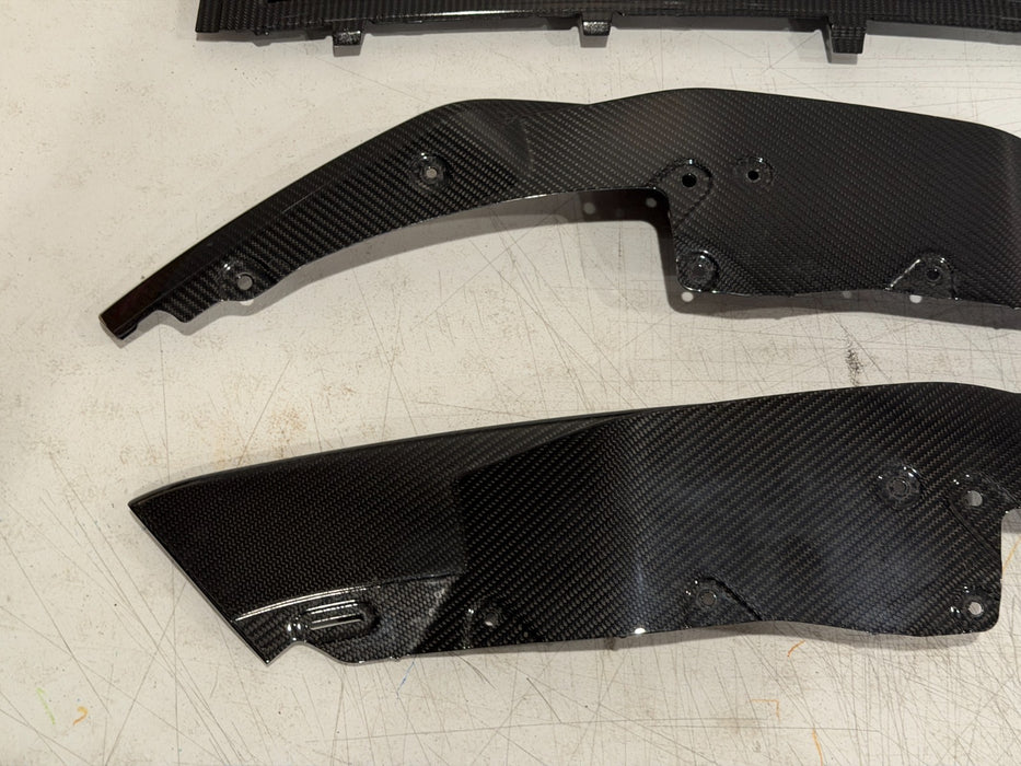 2020 2021 2022 2023 AUDI R8 CARBON FIBER FRONT BUMPER SPLITTER LIP OEM GENUINE