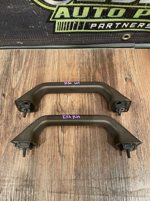 2017-2019 FORD F250 F350 KING RANCH LEFT RIGHT B PILLAR HANDLES OEM *MINOR WEAR*