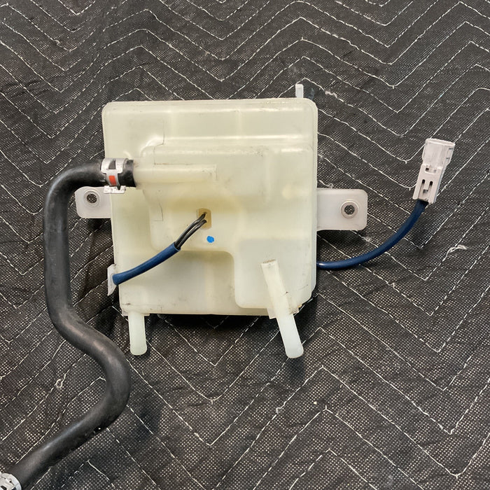 2014 LEXUS CT200H BRAKE FLUID TANK BOTTLE ASSEMBLY OEM
