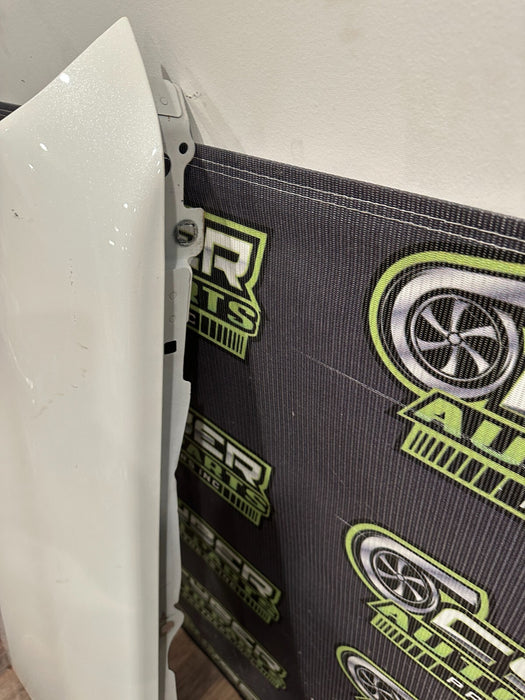 2023 2024 FORD F250 F350 FRONT LEFT FENDER OEM STAR WHITE (AZ) *DENTS*