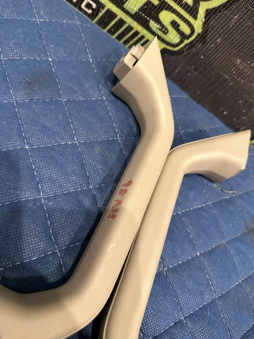 2017-2019 FORD F250 F350 F450 LIMITED BEIGE LEFT RIGHT B PILLAR GRAB HANDLES OEM