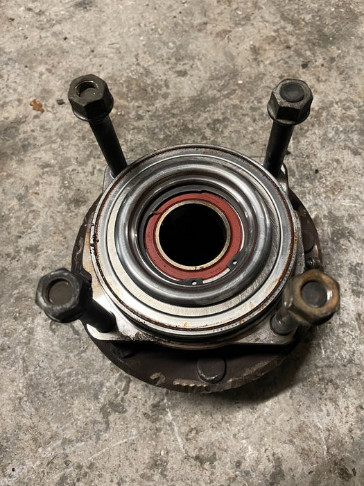 2017 2018 2019 FORD F250 F350 RIGHT WHEEL HUB ASSEMBLY OEM 54K MILES
